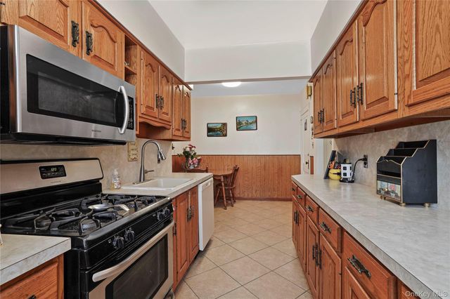 1877 Hart Street, Ridgewood, NY 11385