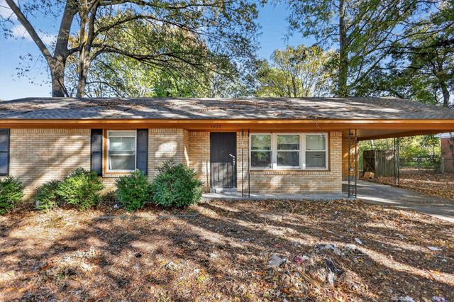 4970 LOCHINVAR RD, Memphis, TN 38116