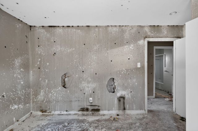 4970 LOCHINVAR RD, Memphis, TN 38116