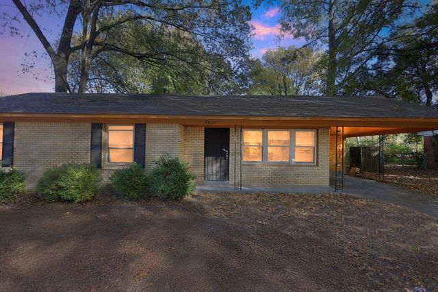 4970 LOCHINVAR RD, Memphis, TN 38116