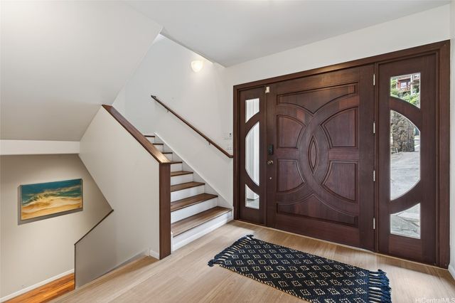 846 Aalapapa Drive, Kailua, HI 96734