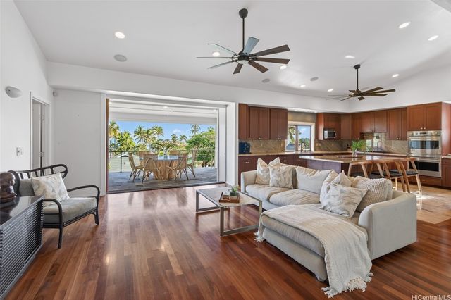 846 Aalapapa Drive, Kailua, HI 96734