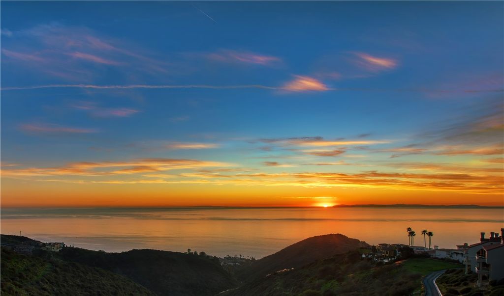 Image 1 of property listing at 38 Saint Tropez, Laguna Niguel, CA 92677