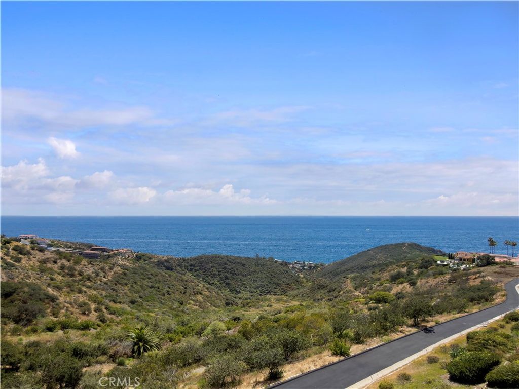 Image 4 of property listing at 38 Saint Tropez, Laguna Niguel, CA 92677