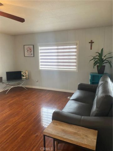 8600 Contreras 68, Paramount, CA 90723