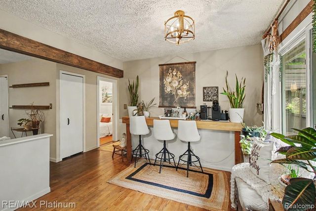 5338 King Road, Howell, MI 48843