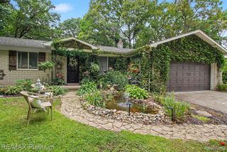 5338 King Road, Howell, MI 48843
