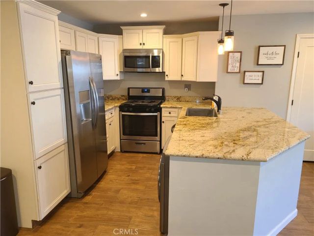 27236 Luther 705, Canyon Country, CA 91351