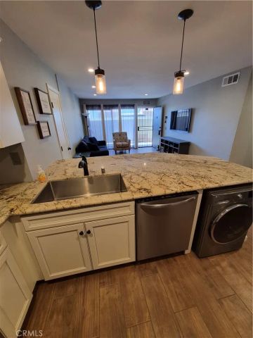 27236 Luther 705, Canyon Country, CA 91351