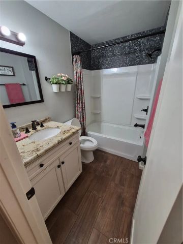 27236 Luther 705, Canyon Country, CA 91351