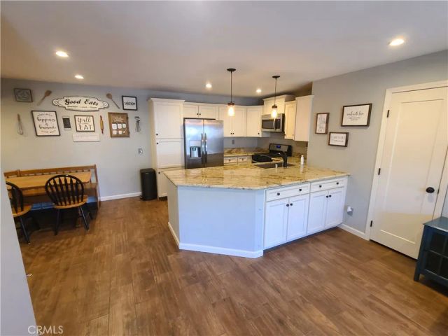 27236 Luther 705, Canyon Country, CA 91351