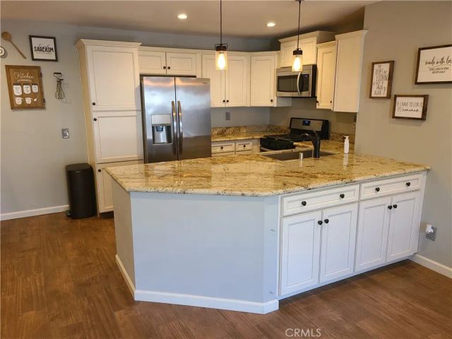 27236 Luther 705, Canyon Country, CA 91351