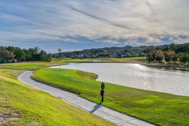 22 Hawthorne, Coto De Caza, CA 92679
