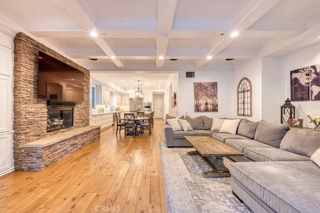 22 Hawthorne, Coto De Caza, CA 92679