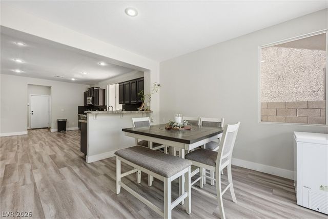 7916 Flat Creek Street, Las Vegas, NV 89131