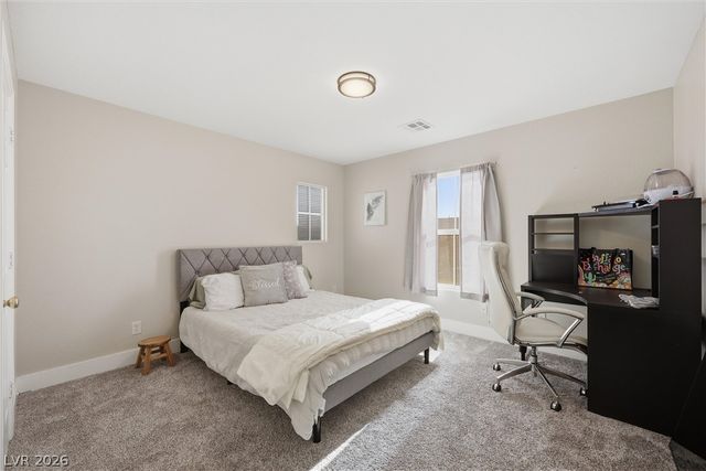 7916 Flat Creek Street, Las Vegas, NV 89131