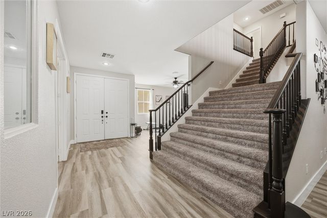 7916 Flat Creek Street, Las Vegas, NV 89131
