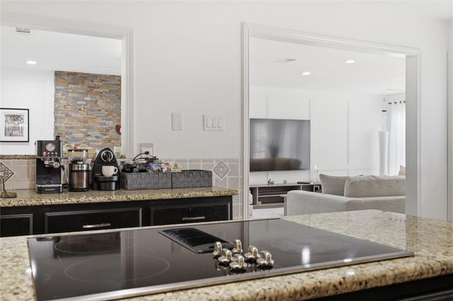 1627 N Hearthside Drive, Richmond, TX 77406