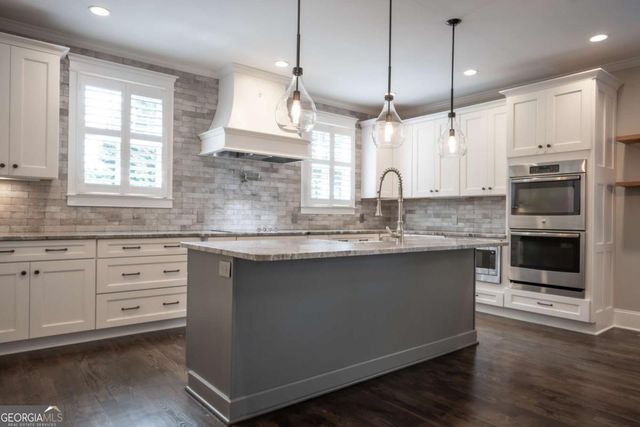 2163 Heather Lane, Bogart, GA 30622