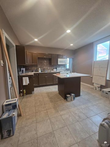 331 W 4th Street, Junction City, KS 66441