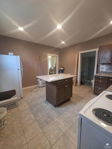 331 W 4th Street, Junction City, KS 66441