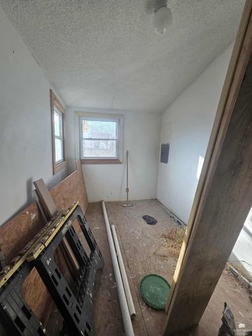 331 W 4th Street, Junction City, KS 66441