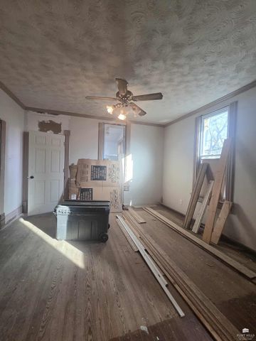 331 W 4th Street, Junction City, KS 66441