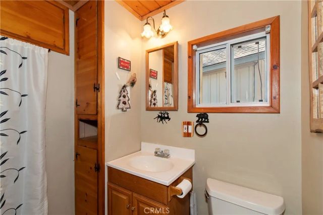 33874 Green Valley Lake Road, Green Valley Lake, CA 92341