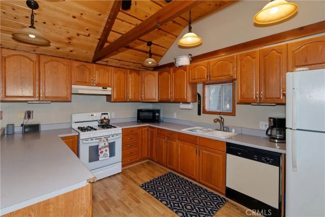 33874 Green Valley Lake Road, Green Valley Lake, CA 92341