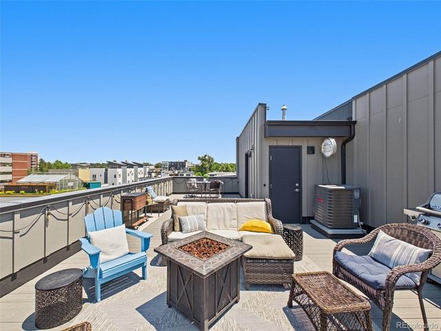 3541 S Emerson Street A, Englewood, CO 80113
