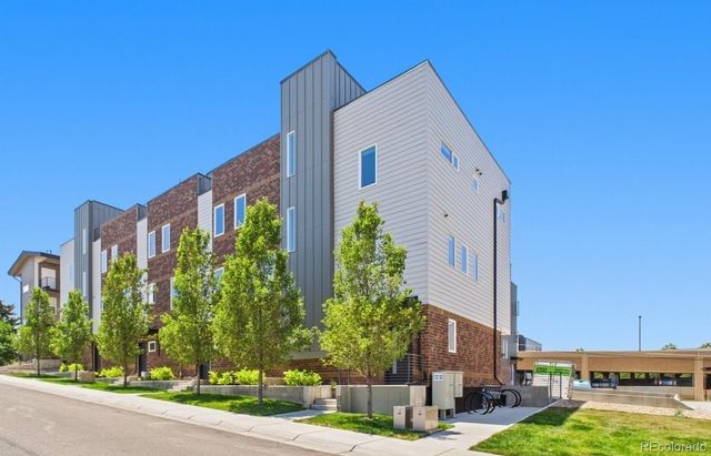 3541 S Emerson Street A, Englewood, CO 80113