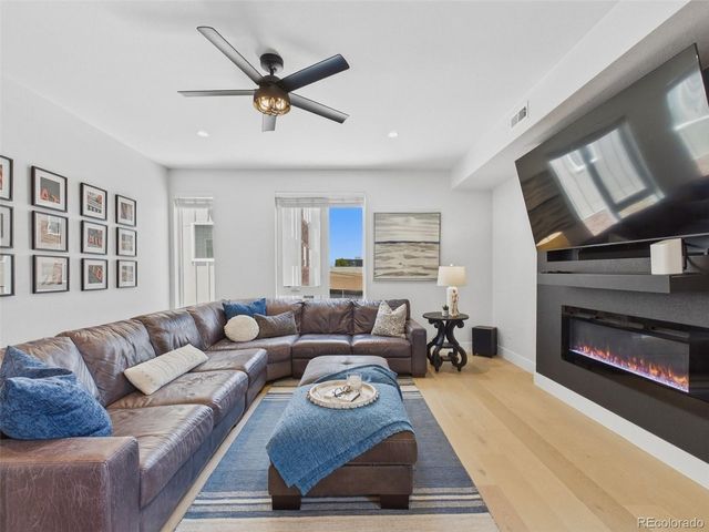 3541 S Emerson Street A, Englewood, CO 80113