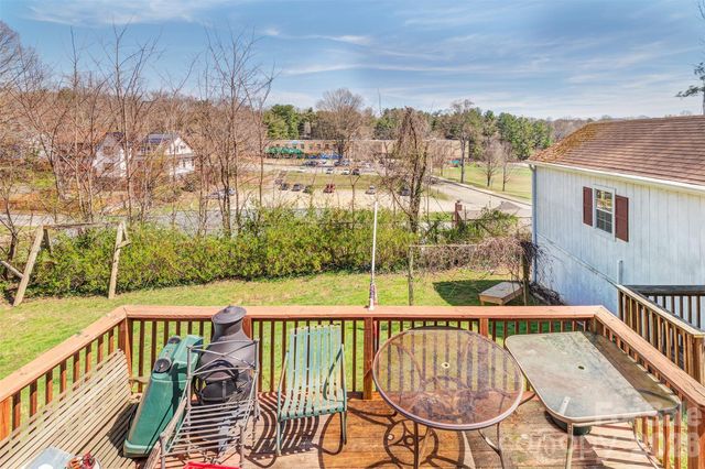 84 Swannanoa Avenue, Asheville, NC 28806