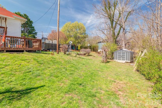 84 Swannanoa Avenue, Asheville, NC 28806