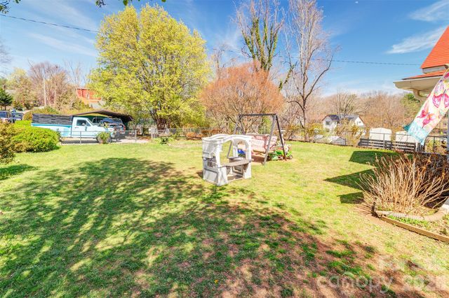 84 Swannanoa Avenue, Asheville, NC 28806