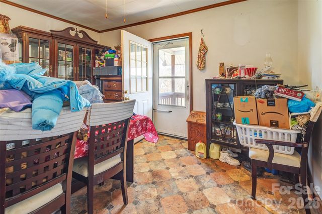 84 Swannanoa Avenue, Asheville, NC 28806