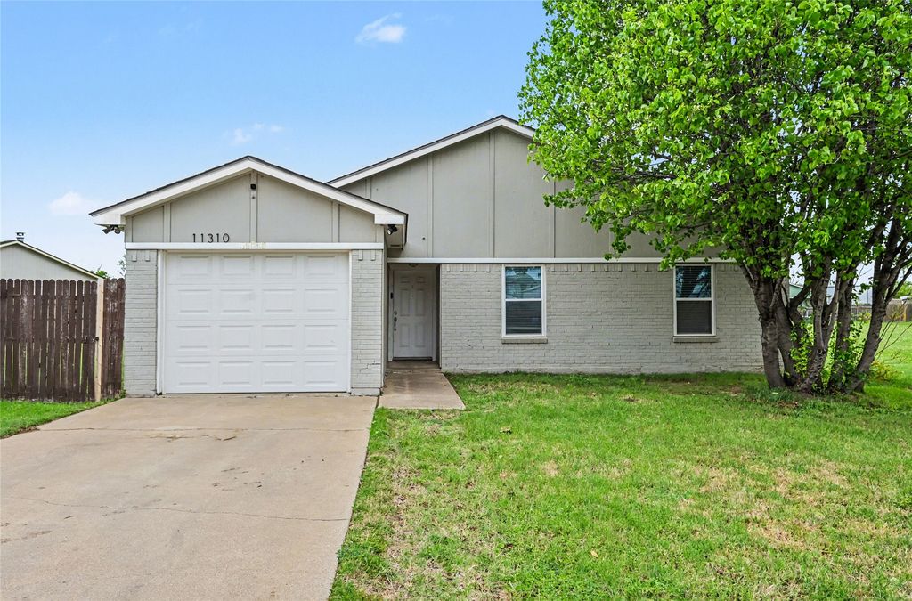 11310 Golden Triangle Circle, Fort Worth, TX 76244