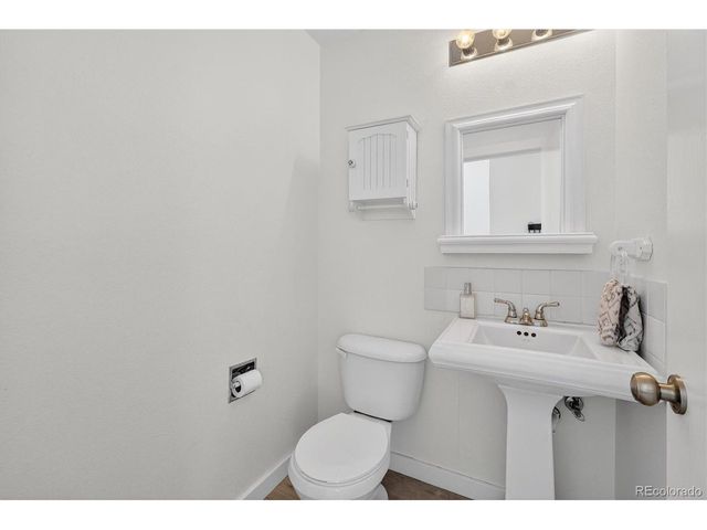 20100 E Prentice Ln, Centennial, CO 80015