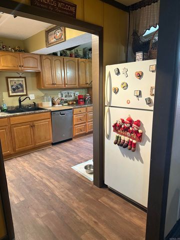 112 Blase Line Road, Fairfield Bay, AR 72088