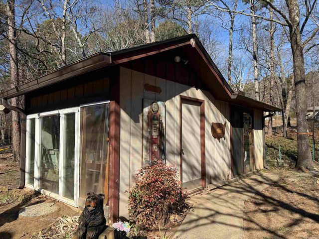 112 Blase Line Road, Fairfield Bay, AR 72088