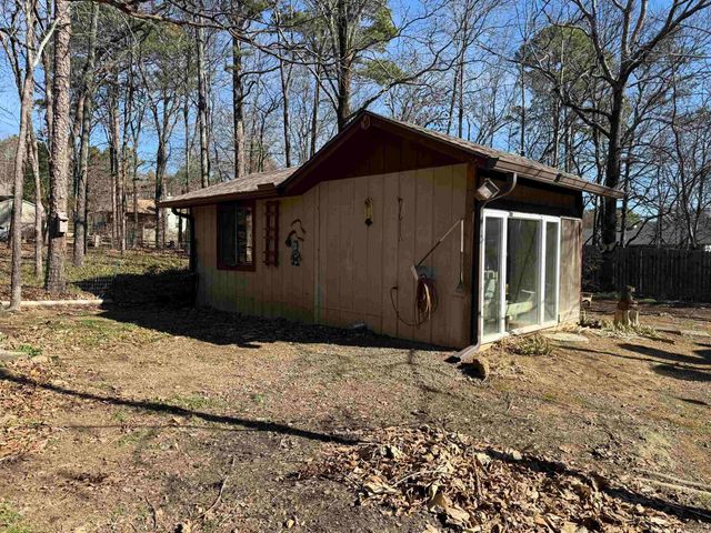 112 Blase Line Road, Fairfield Bay, AR 72088