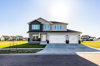 6690 Crofton Lane S, Fargo, ND 58104