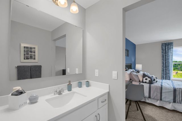 4768 Blake Court, Woodbury, MN 55129