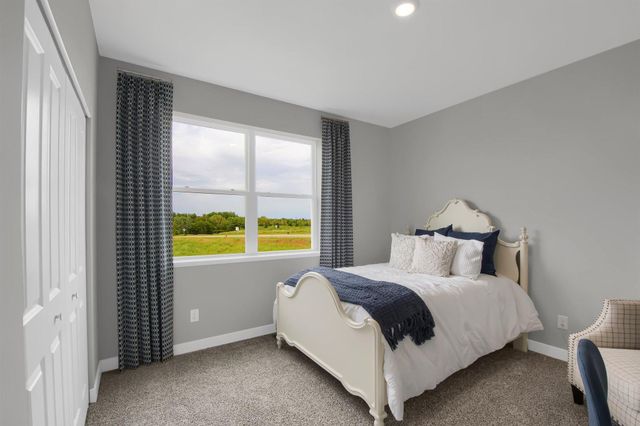 4768 Blake Court, Woodbury, MN 55129