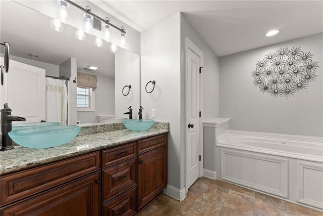6049 Green Tree Lane, Gainesville, GA 30506