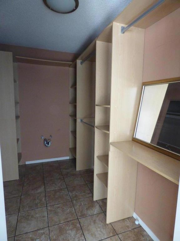 Image 15 of property listing at 5850 E Ramona Avenue, Fresno, CA 93727