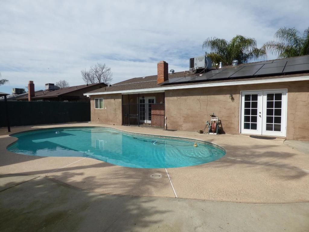 Image 18 of property listing at 5850 E Ramona Avenue, Fresno, CA 93727