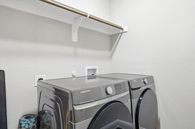 1057 Nighthawk Trail, Alvarado, TX 76009