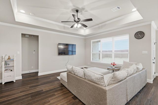 1057 Nighthawk Trail, Alvarado, TX 76009