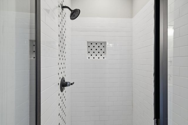 1057 Nighthawk Trail, Alvarado, TX 76009